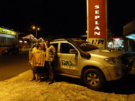 Com o Claudionor, do jipe clube de Manaus, no Amazonas